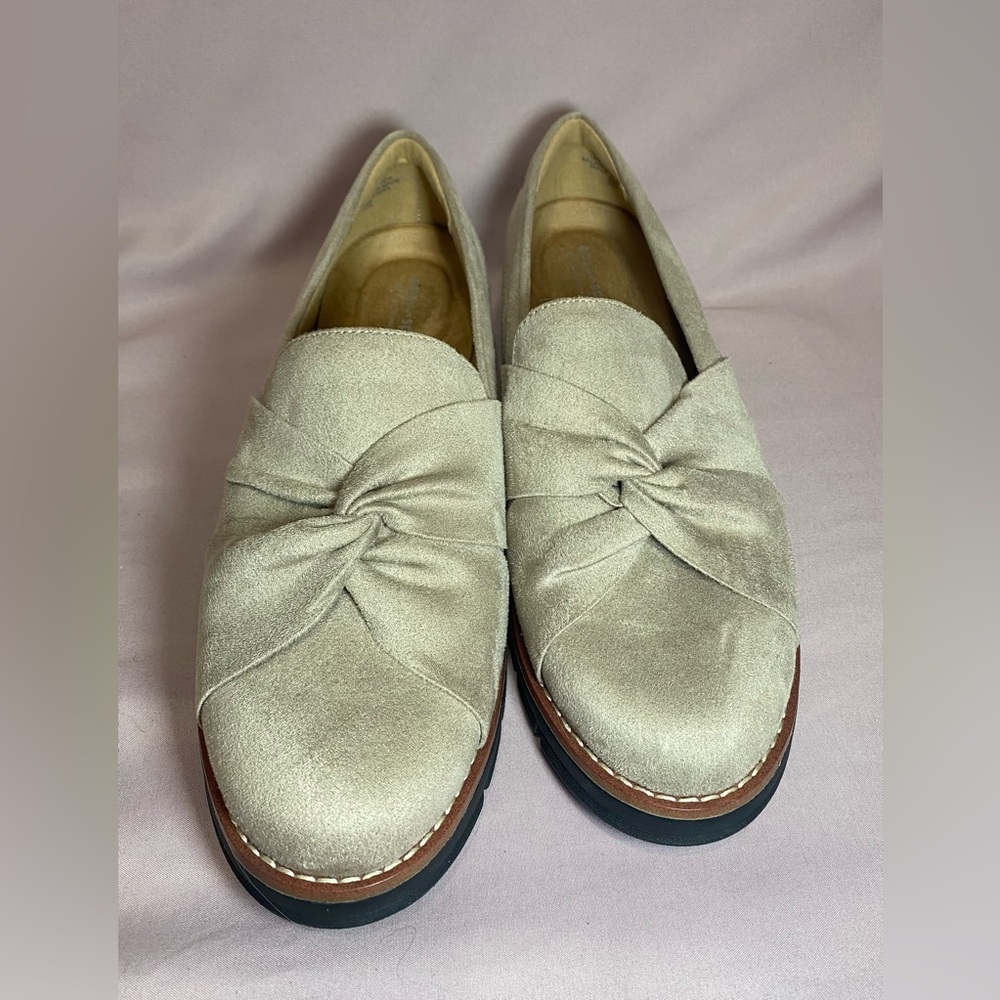 Easy Spirit Tan Vitalia Knotted Slip On Loafers Woman’s 9.5 W